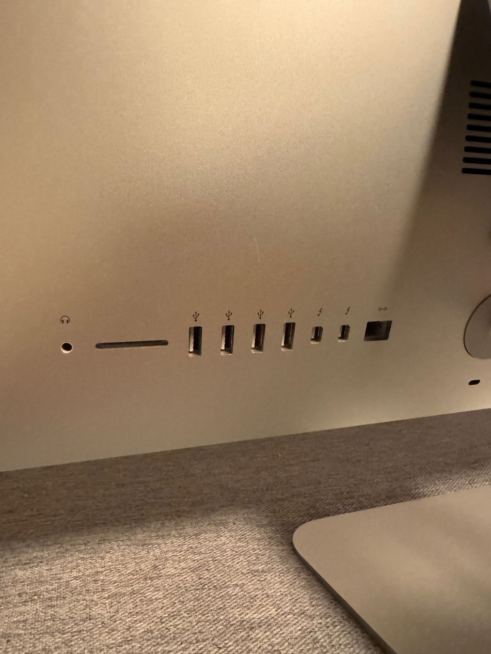 Apple PCs: Apple iMac 21,5" (Spät 2015) – Gebraucht aus St. Gallen von superlegger 2