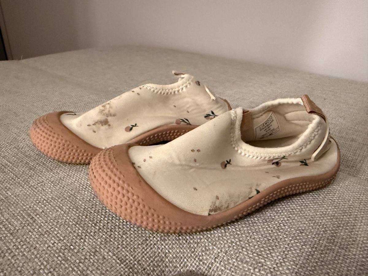 Scarpe per ragazzi: Kinderschuhe Paket Gr. 26 – Usato da Maur venduto da Heidi2.0 5