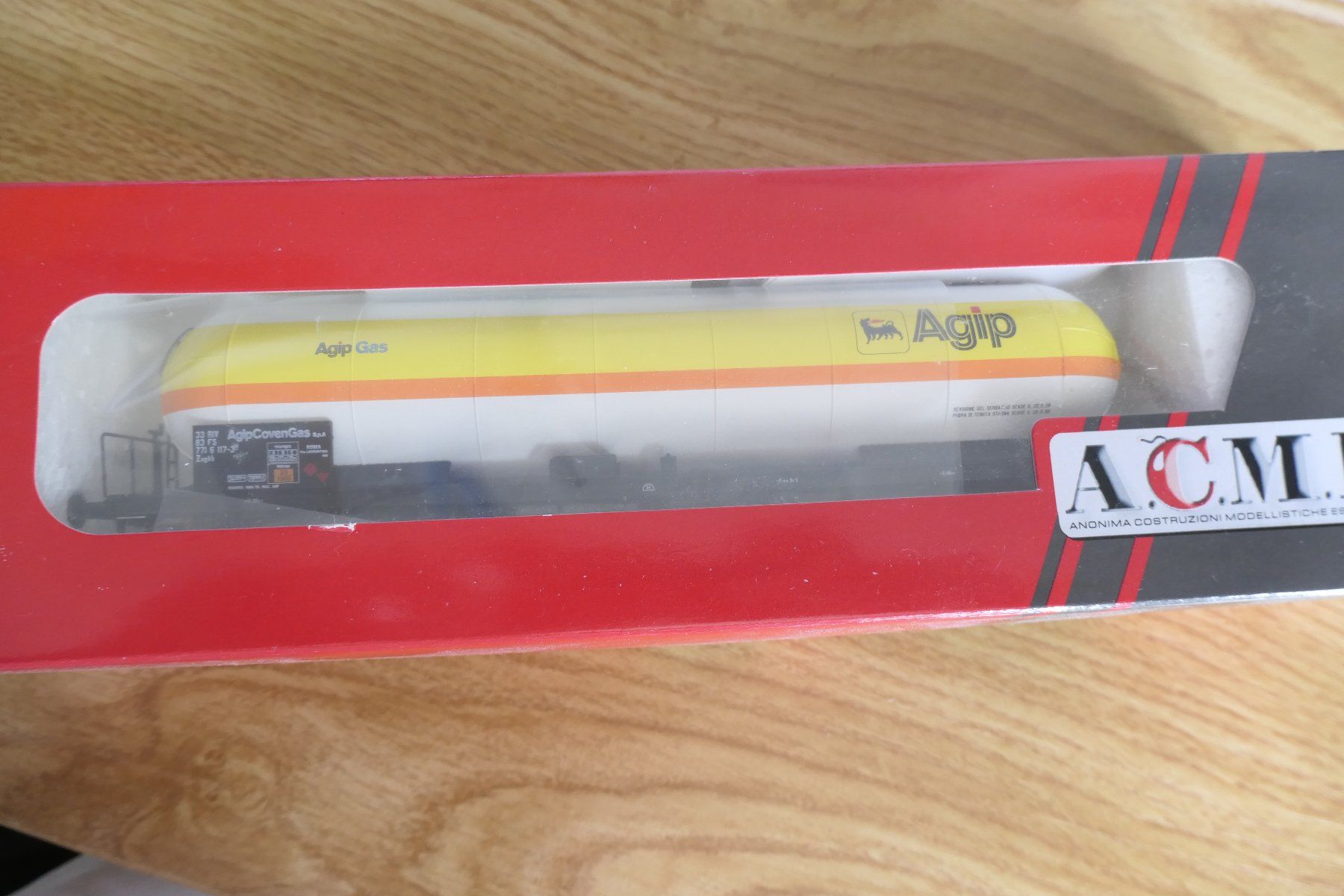 ACME Modellini di ferrovie: ACME 40192: Kesselwagen Agip – Nuovo e nell'imballaggio originale da Zug venduto da 9046heinz 1