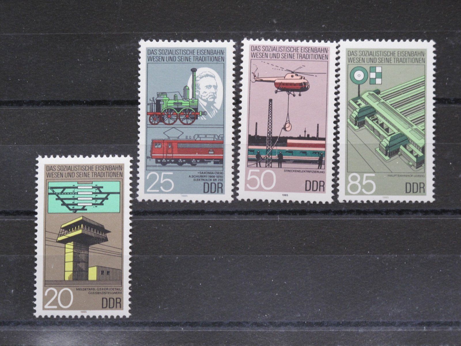 Tutti i francobolli: DDR 1985 Eisenbahnwesen ** – Usato da Wil SG venduto da fva01