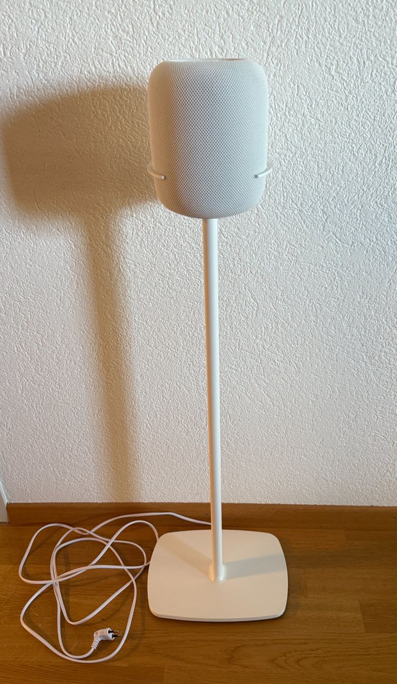 Apple Casse acustiche: HomePod weiss, inkl. Standfuss – Usato da St. Gallen venduto da schneiderjuerg