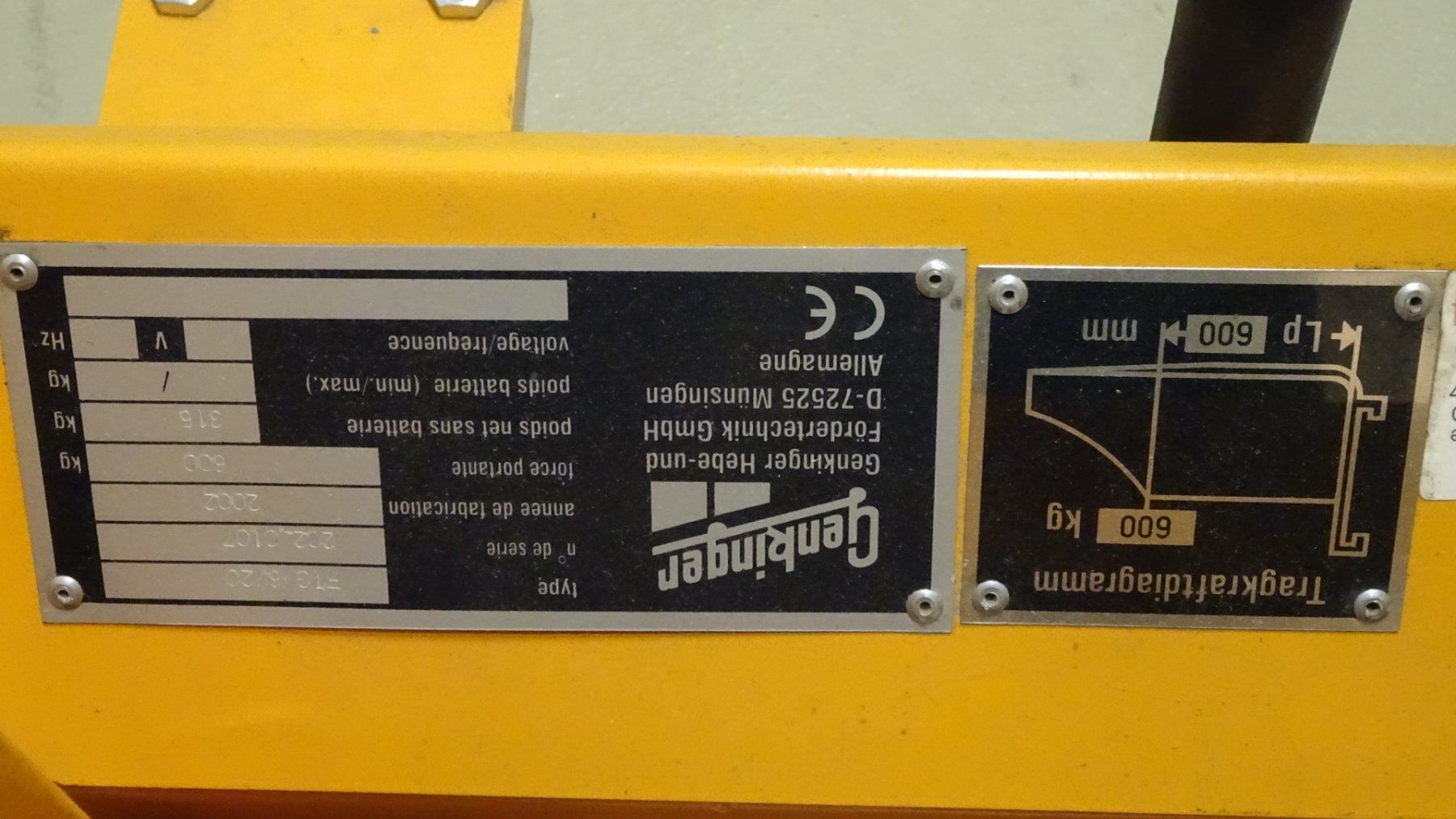Toutes les machines: Elévateur hydraulique à commande au pied – D'occasion à Ecublens VD par man_c2nm 3