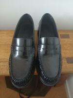 mocassins