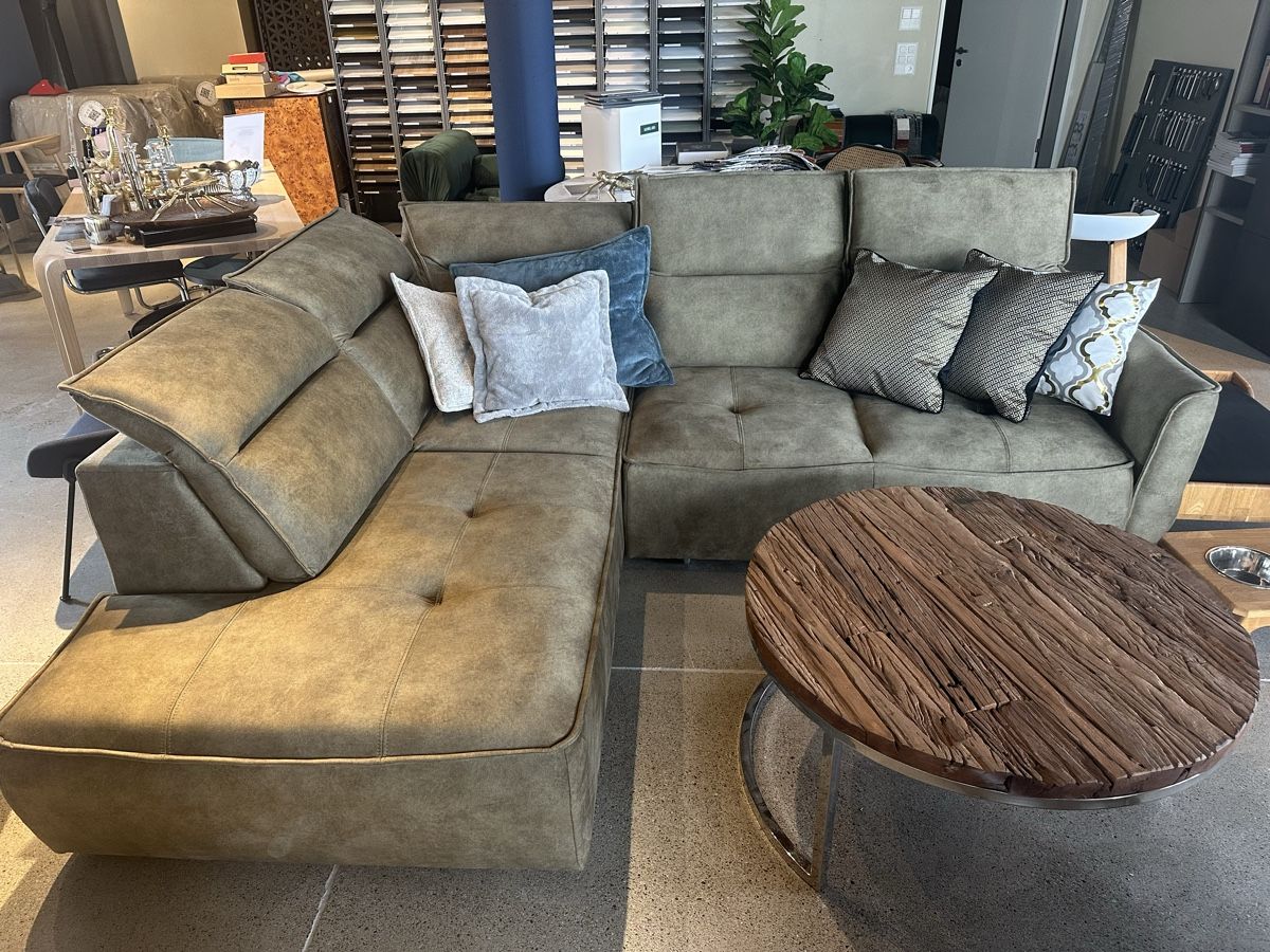 Divani: Ecksofa mit Schlaffunktion und Staufach – Nuovo (secondo la descrizione) da Buonas venduto da living24
