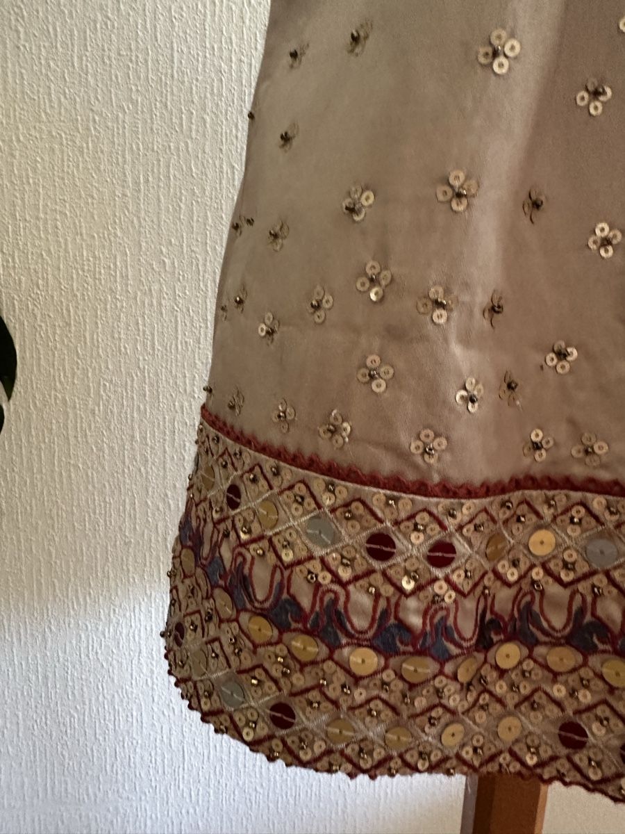 Kleider: Robe bustier Blanco taille S ornée sequins bon état – Neu (gemäss Beschreibung) aus Châtelaine von Alexandra.jankowski 2