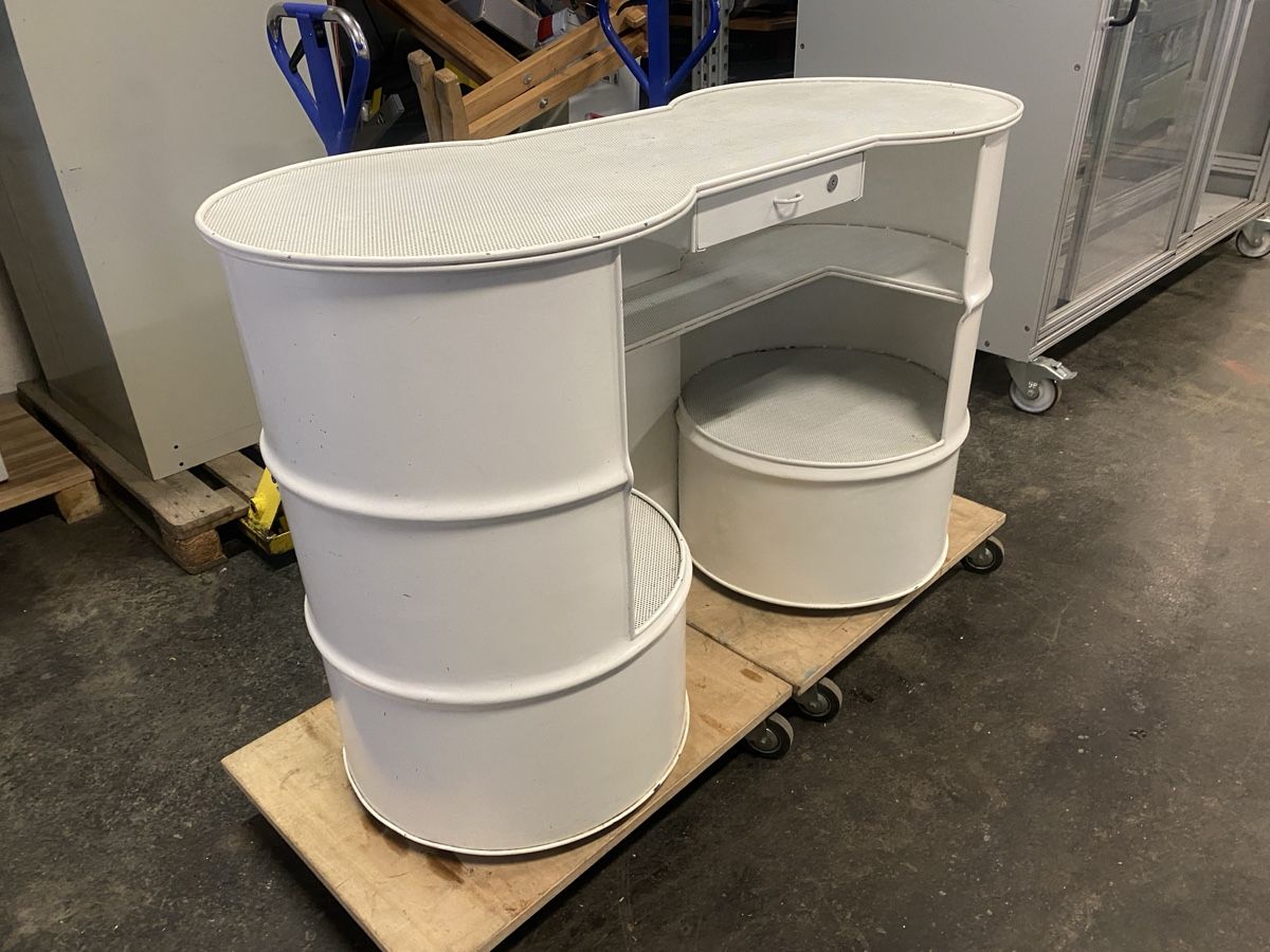 Allestimento di negozi e stand fieristici: Einzigartige Fasstheke ab 1.- – Usato da Wabern venduto da HK-Design 1