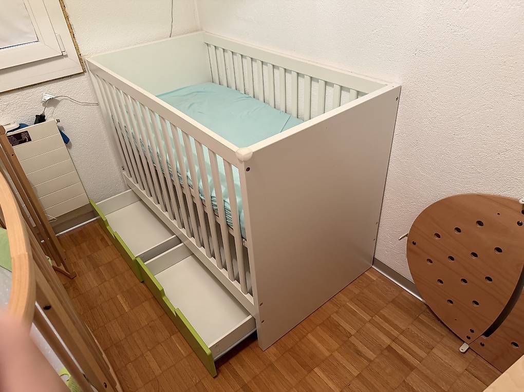 Ikea Lits: Kinderbett Ikea Stuva 60x120cm – D'occasion à Solothurn par Sirdrake