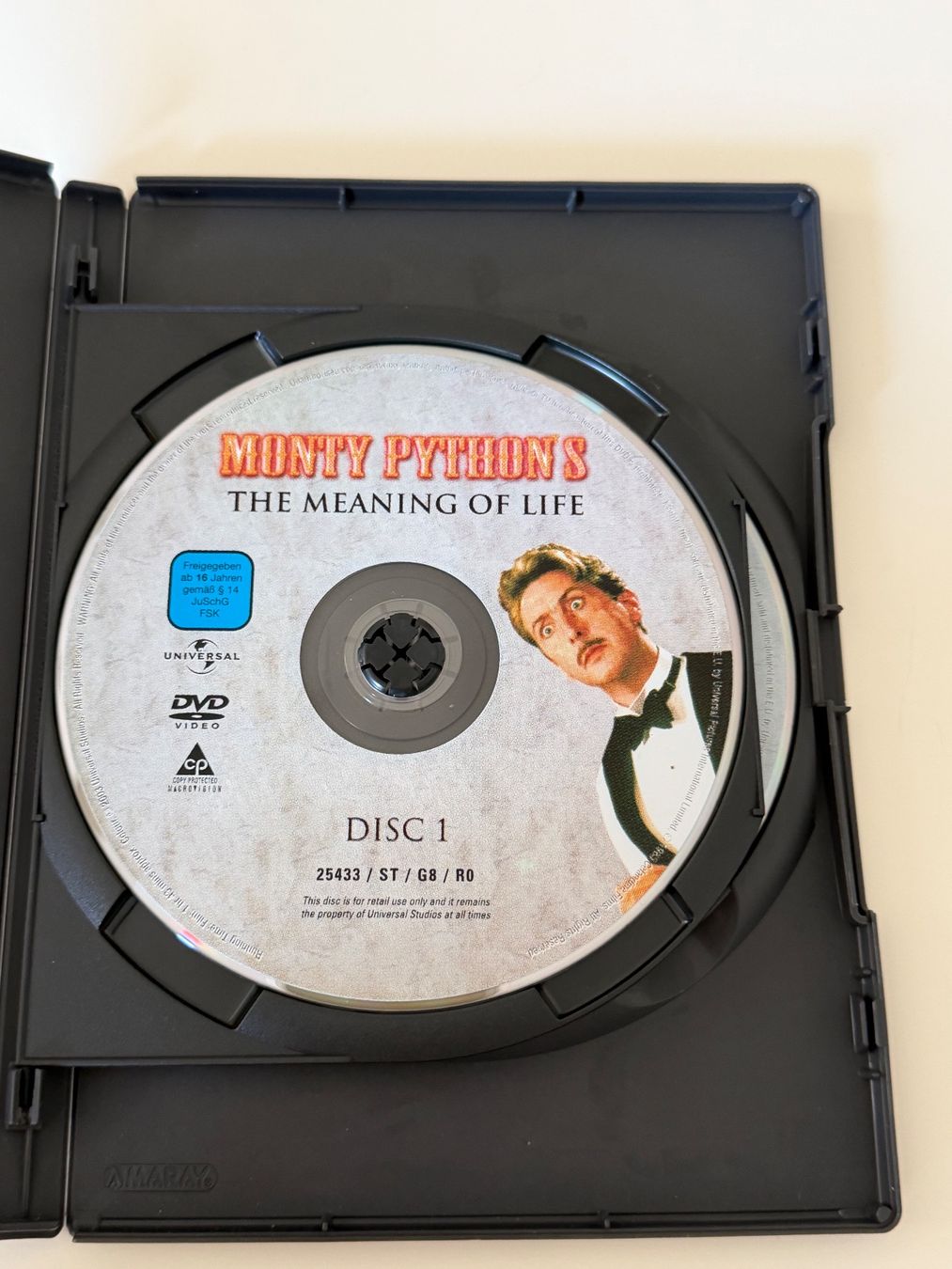 Alle DVDs: Monty Python's Sinn des Lebens DVD 2 Disc Special Edition – Gebraucht aus Altstätten SG von sheamus 2