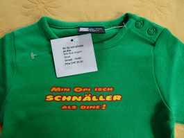 NEUER Body grün "Min Opi isch schnäller" Gr. 62/68 - 260738