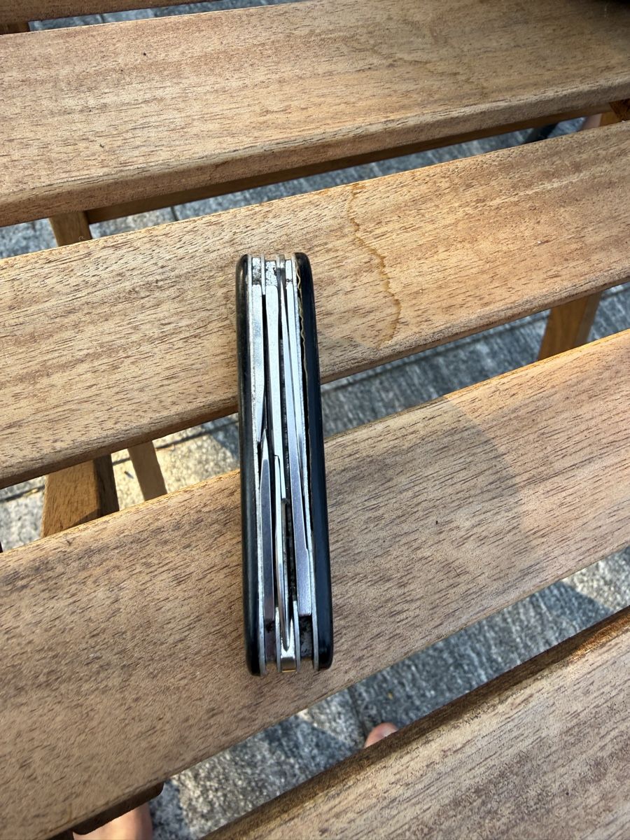 Victorinox Taschenmesser: Victorinox Sackmesser 84  Horn ? – Gebraucht aus Schupfart von 1.TopAngebote 3