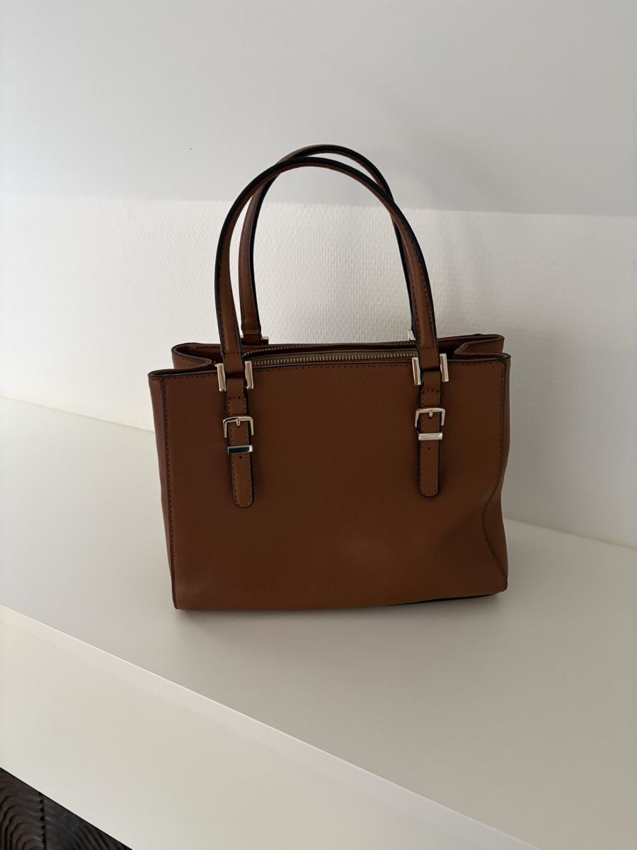 Guess Borse da donna: Guess Handtasche braun – Usato da Walzenhausen venduto da __lealu 1