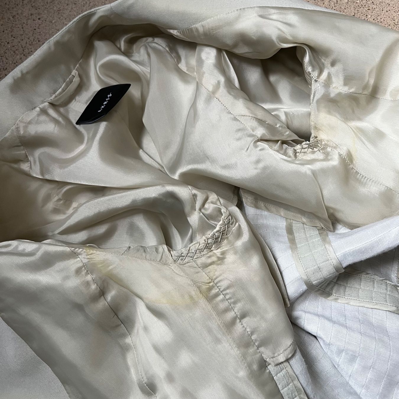 Akris Vestes: AKRIS Jacke 🌼 – D'occasion à Zürich par ClosetQueen 9