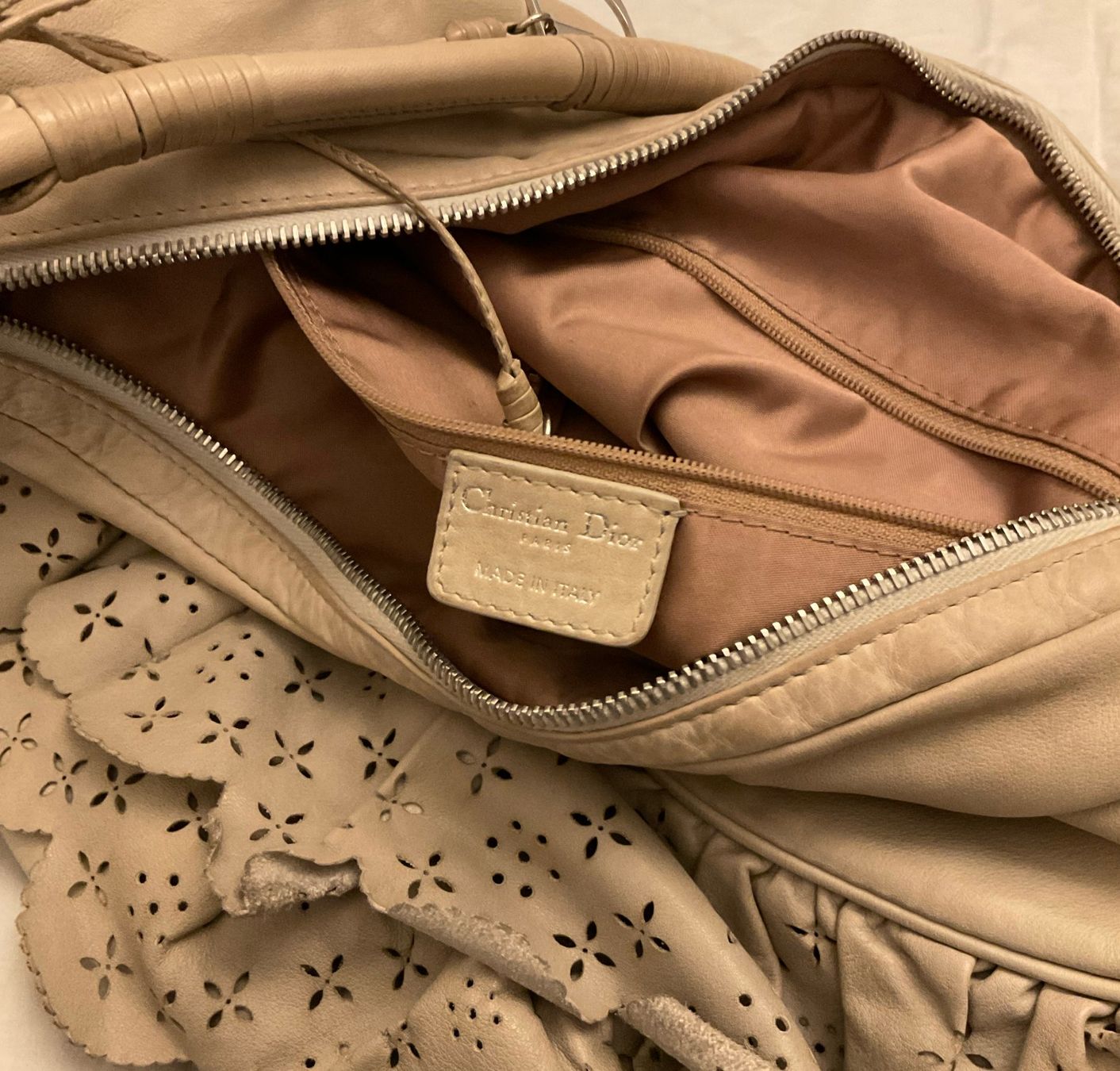 Dior Borse da donna: Christian Dior gypsy ruffle hobo bag – Usato da Männedorf venduto da jad_l7jg 3