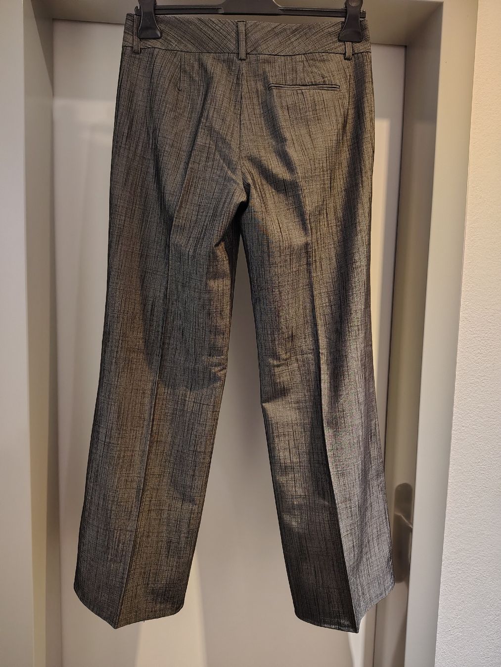 Calvin Klein Pantaloni: Pantaloni Calvin Klein – Usato da tenero venduto da Mam74 2