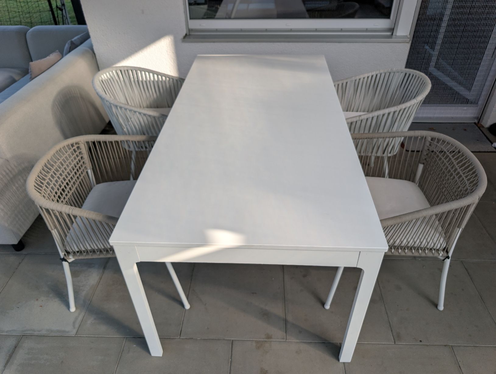 Set de table et chaises: Tisch + Stühle  – D'occasion à Bettwiesen par lala8