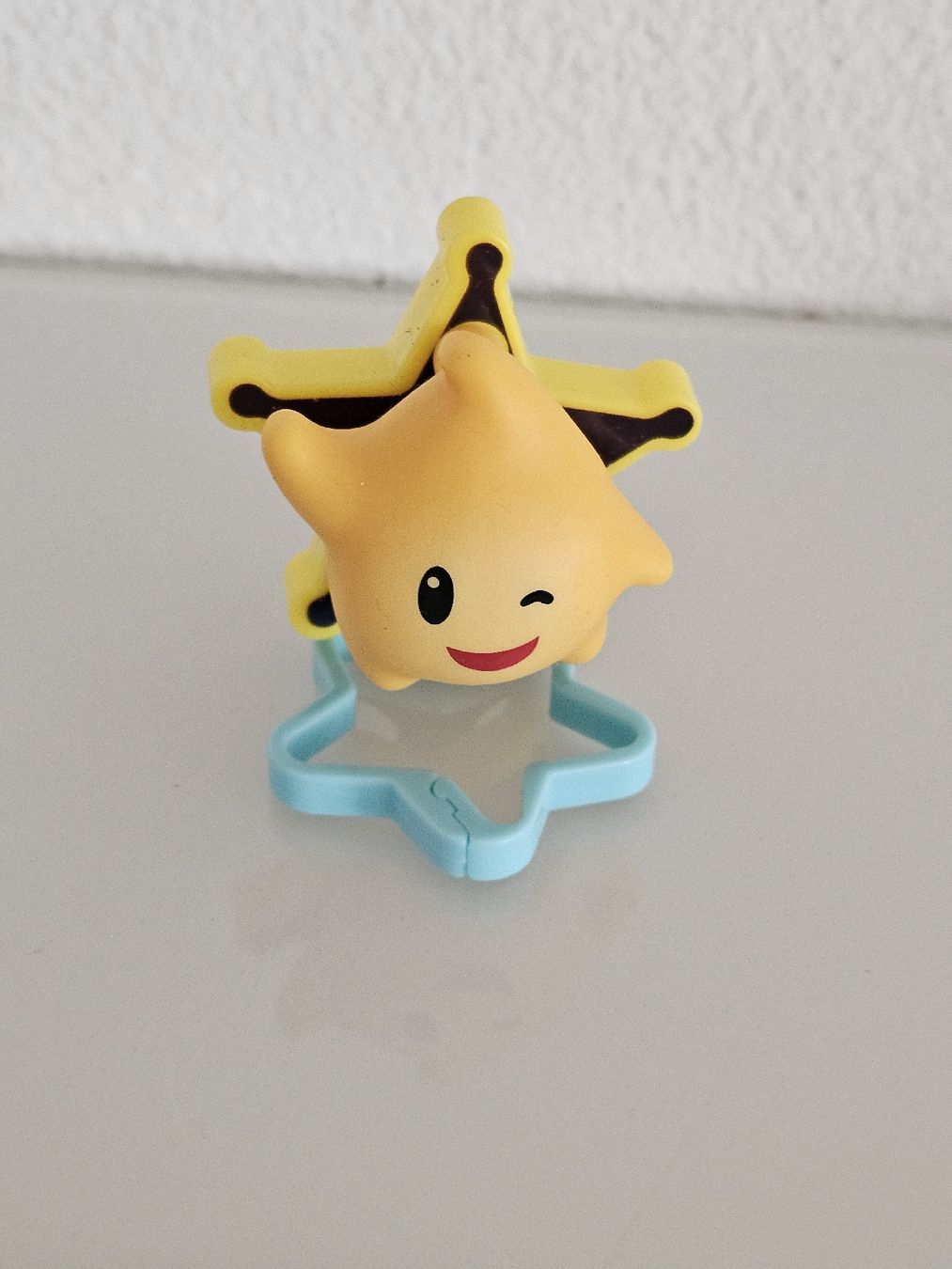 Mc Donald's Spielzeuge: Figurine étoile jaune super mario McDonald's  – Gebraucht aus rolle von Noma-collectible