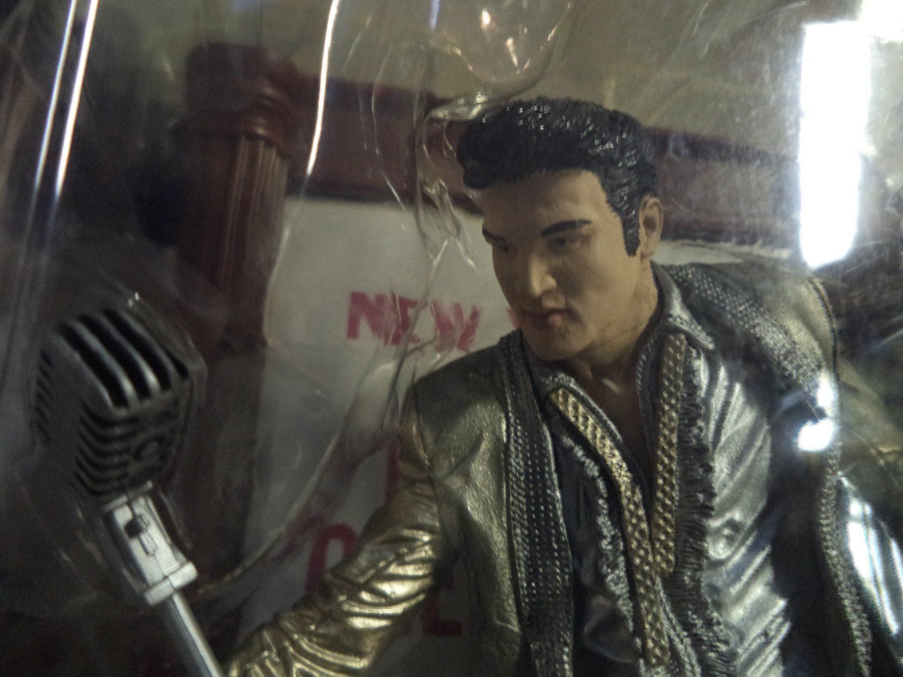 Statuette: ELVIS PRESLY Figur – Usato da Rieden AG venduto da Wirth03 2