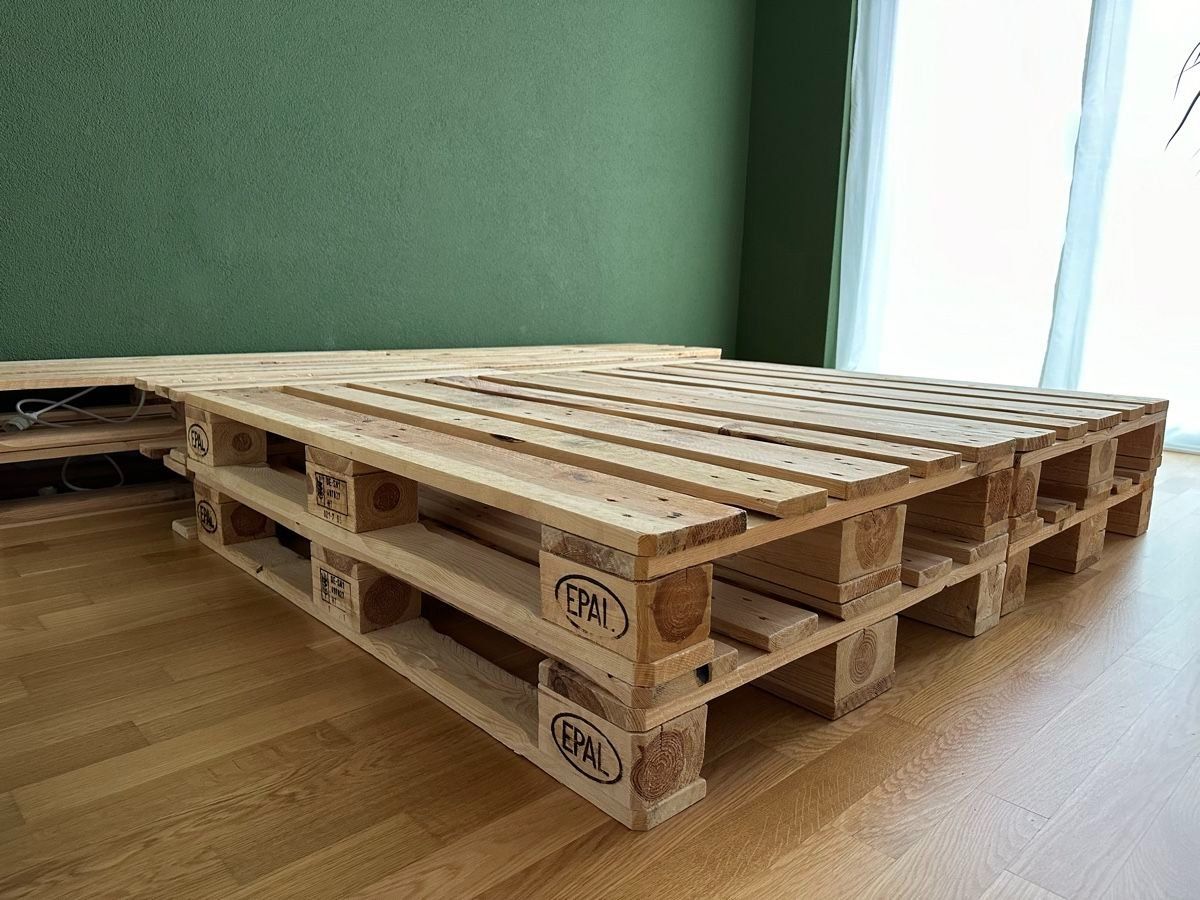 Betten: Palettenbett 160x200 – Gebraucht aus Dübendorf von rob_7b2s 1