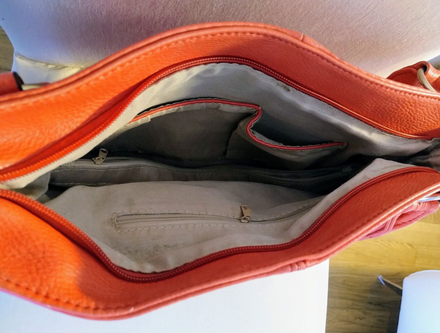 Borse da donna: Damen Umhänge Tasche – Usato da Kreuzlingen venduto da credo70 4