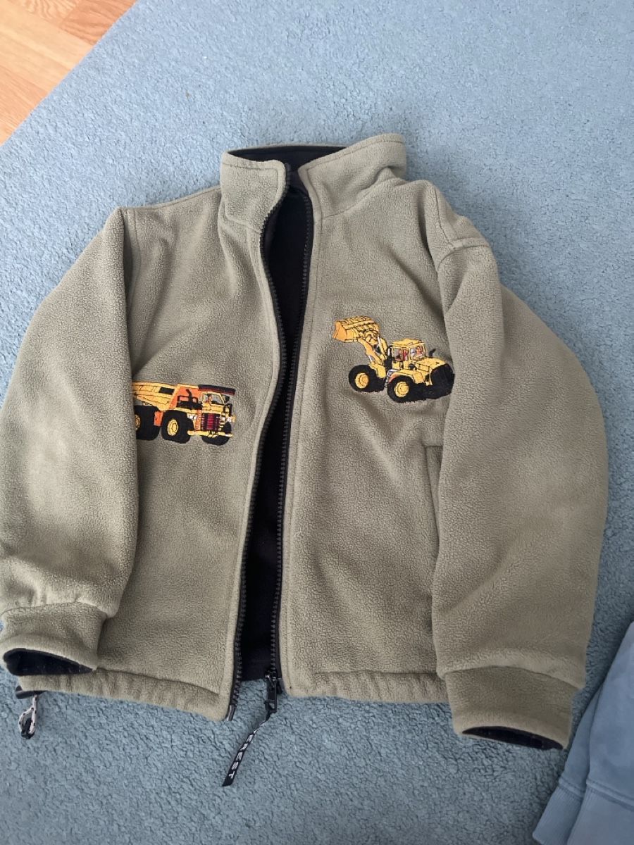 Lotti & Set di vestiti: Kinderbekleidung Jacken Pullover 110/116 – Usato da Bern venduto da Angelika-Kaczoruk 2