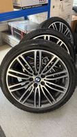 BMW Leichtmetallfelgen 19 Zoll Winterreifen 245/40 R19