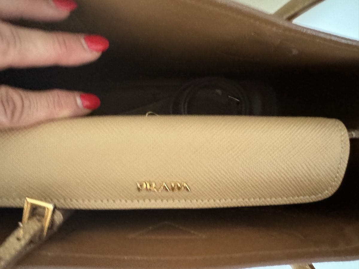 Prada Borse da donna: Original Prada Tasche – Usato da Herrliberg venduto da joe_9hly 2