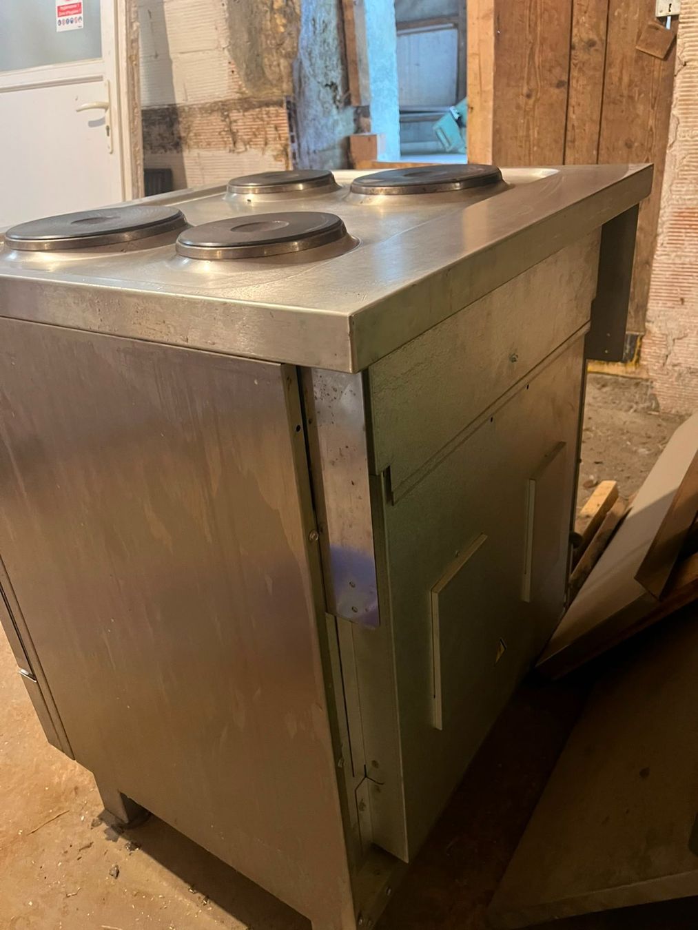 Cucine: Fourneau éléctrique Ambassade de Bourgogne CE841E – Usato da Genève venduto da Wallaboris 2