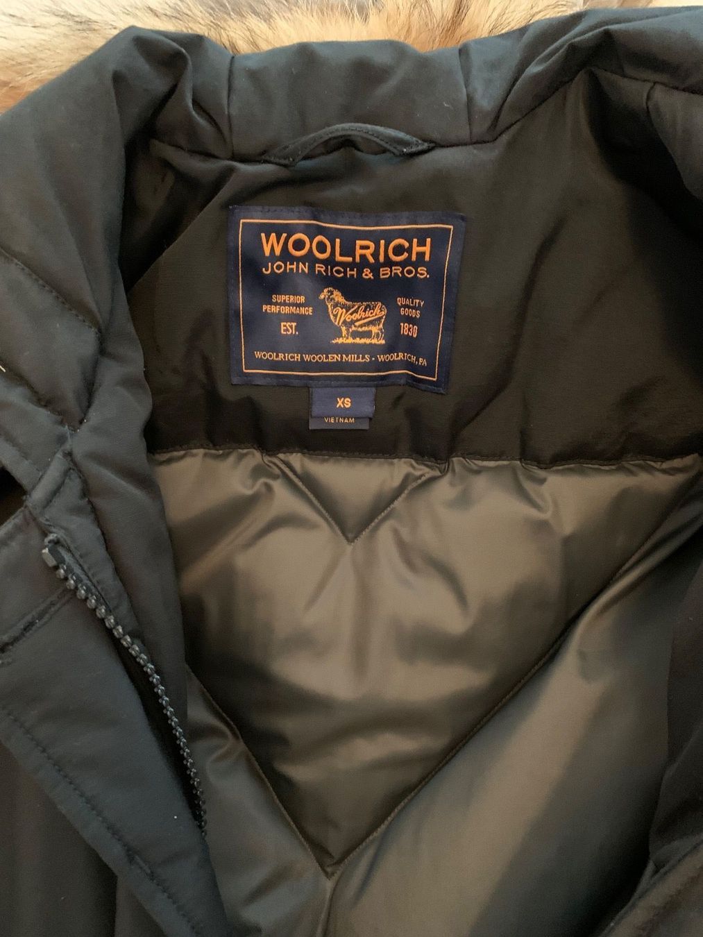 Woolrich Cappotti: Woolrich Arctic Parka Gr. XS Schwarz – Usato da Suhr venduto da Mira-21 3