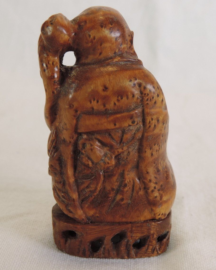 Figuren: Netsuke Schnitzfigur Figur aus Holz handgeschnitzt – Gebraucht aus Duggingen von doogbua 2