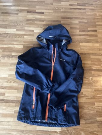 Dünne Icepeak Softshelljacke 152