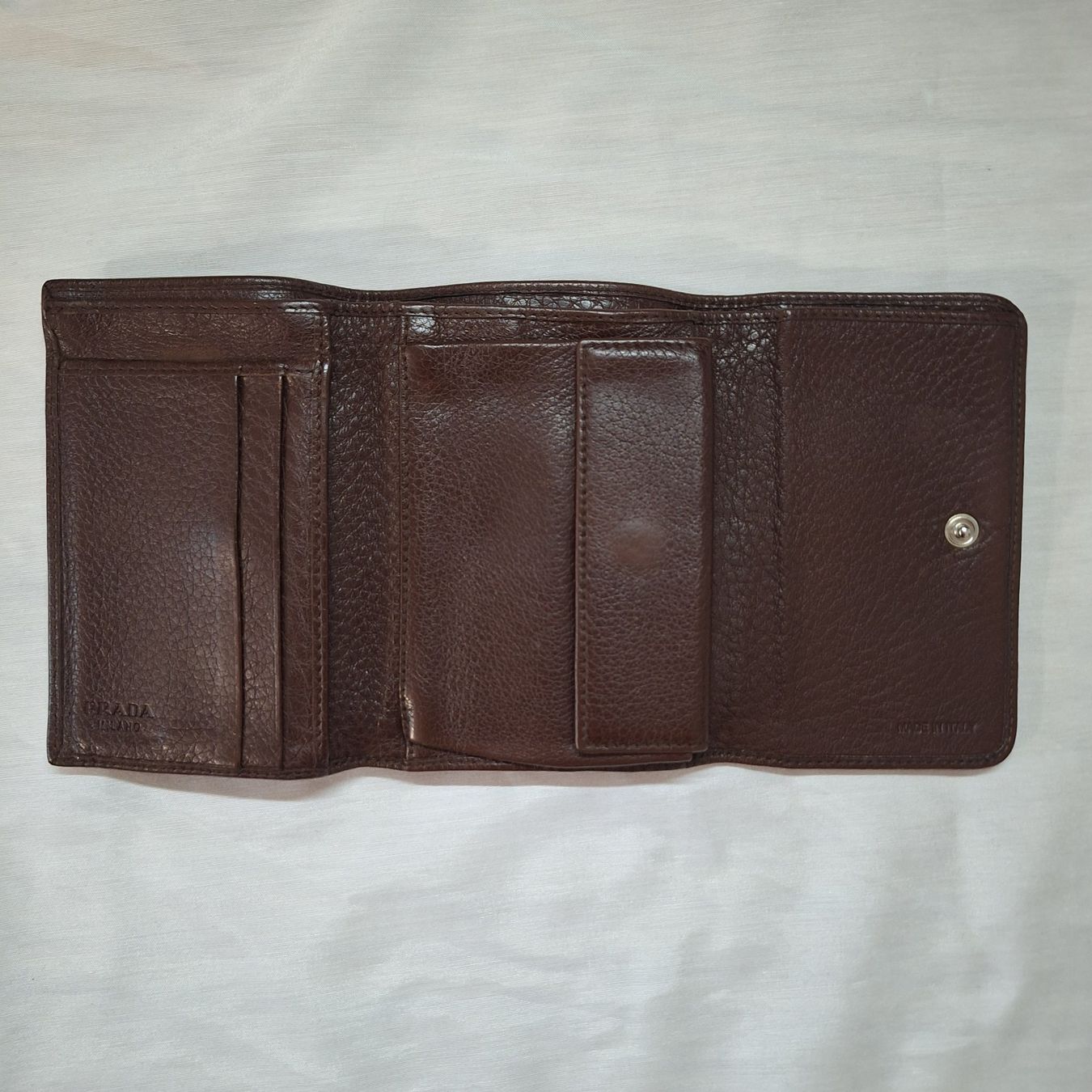Prada Portafogli: Prada Milano Vitello Trifold Wallet – Usato da Kilchberg ZH venduto da mrmame 2