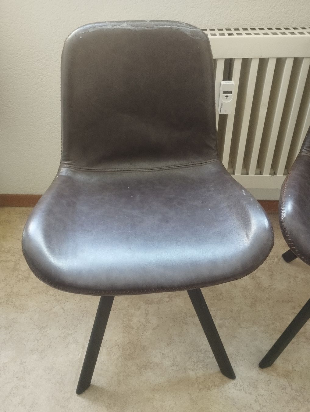 Stühle: bequeme Lederstühle  – Gebraucht aus Bern von BoogiewoogieX 1