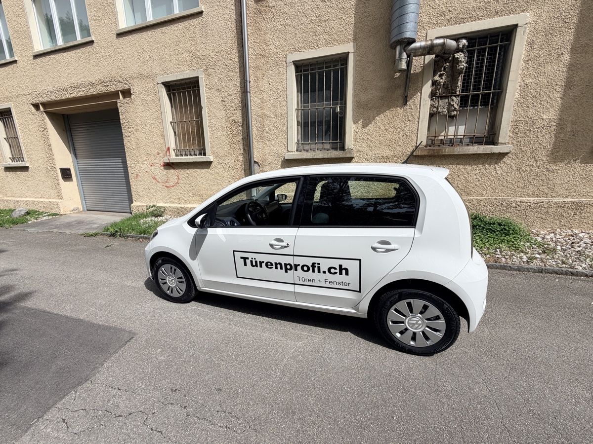 VW Autos: Vw Up – D'occasion à AARBURG par cheapstuff
