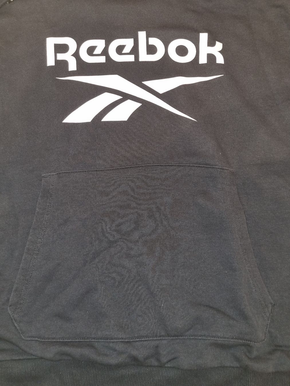 Reebok Pullover & Sweatshirts: Reebok Kapuzenpullover dunkelblau Grösse M – Gebraucht aus Zürich von secondhand_by_el 2