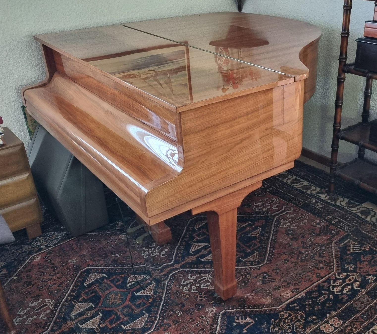 Blüthner Strumenti musicali: Piano 1/4 queue J. Blüthner avec système silencieux ADSILENT – Usato da Versoix venduto da Audrey294 1