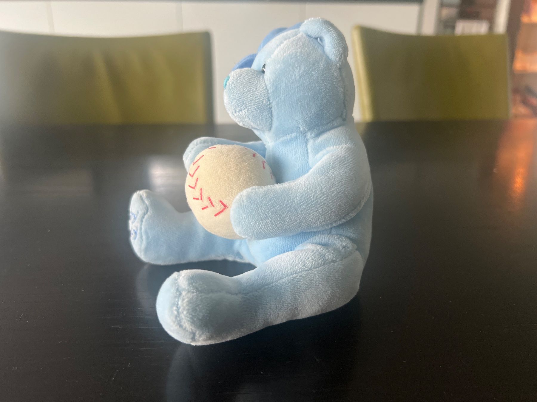 Ty Spielzeuge: Ty blauer Bär Baby Boy mit Baseball – Gebraucht aus Bellach von Fschoenbaechler 1
