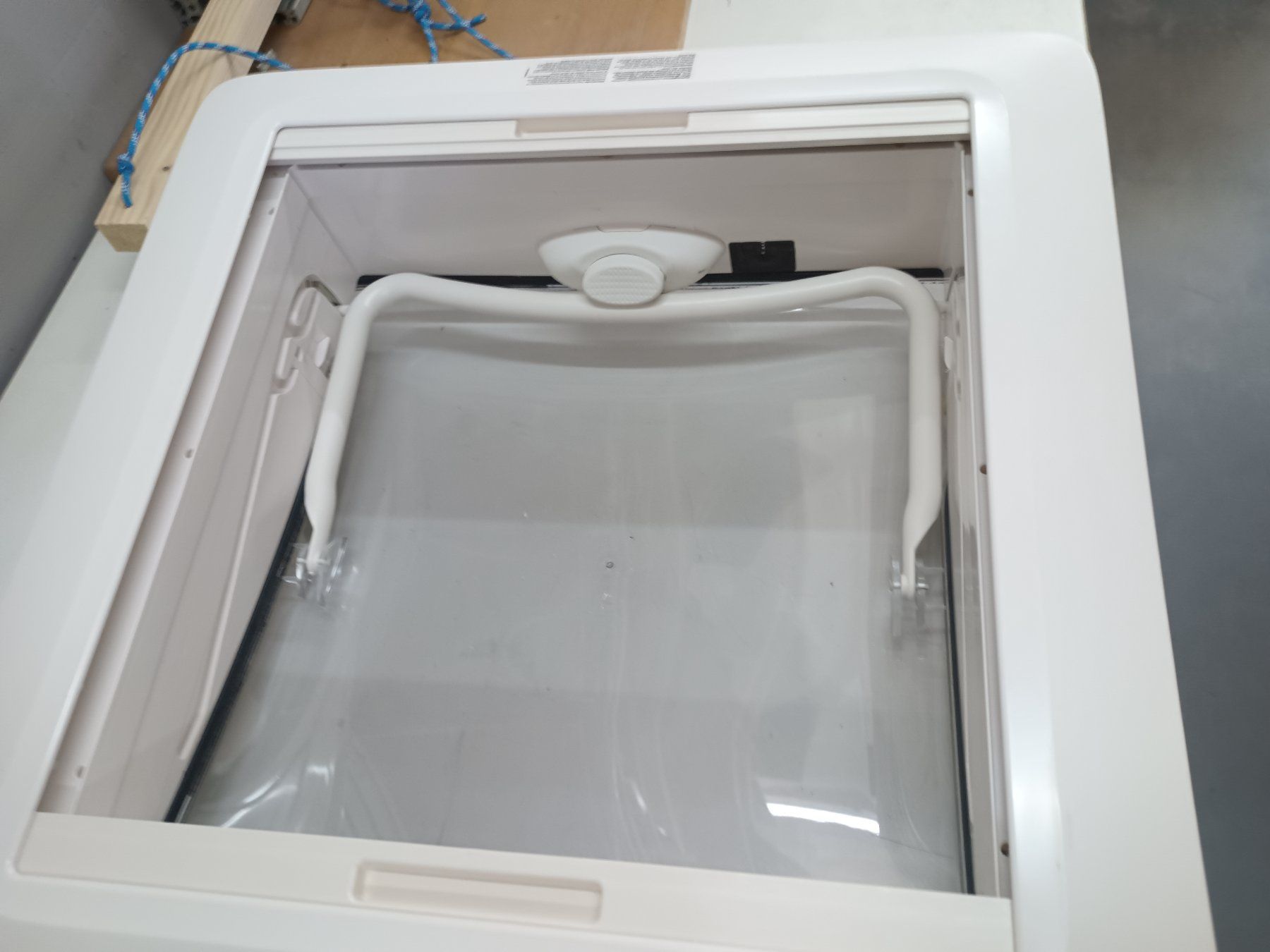 Dometic Fenster: Dometic MINI HEKI  40 x 40 – Gebraucht aus Uzwil von shooter66 4