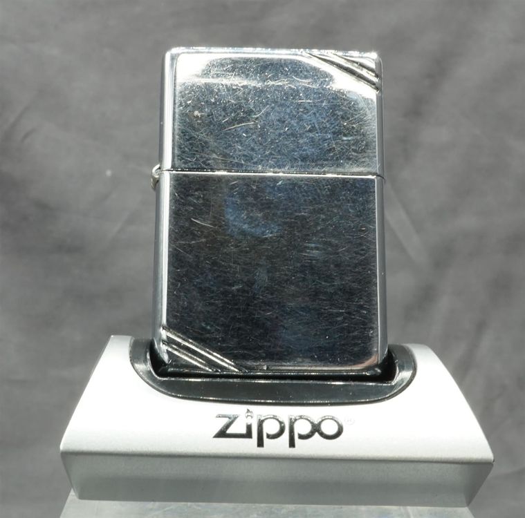ZIPPO® Embossed Lines - 1994 - GEZ (Gebraucht) in Mels für CHF 24 – mit ...