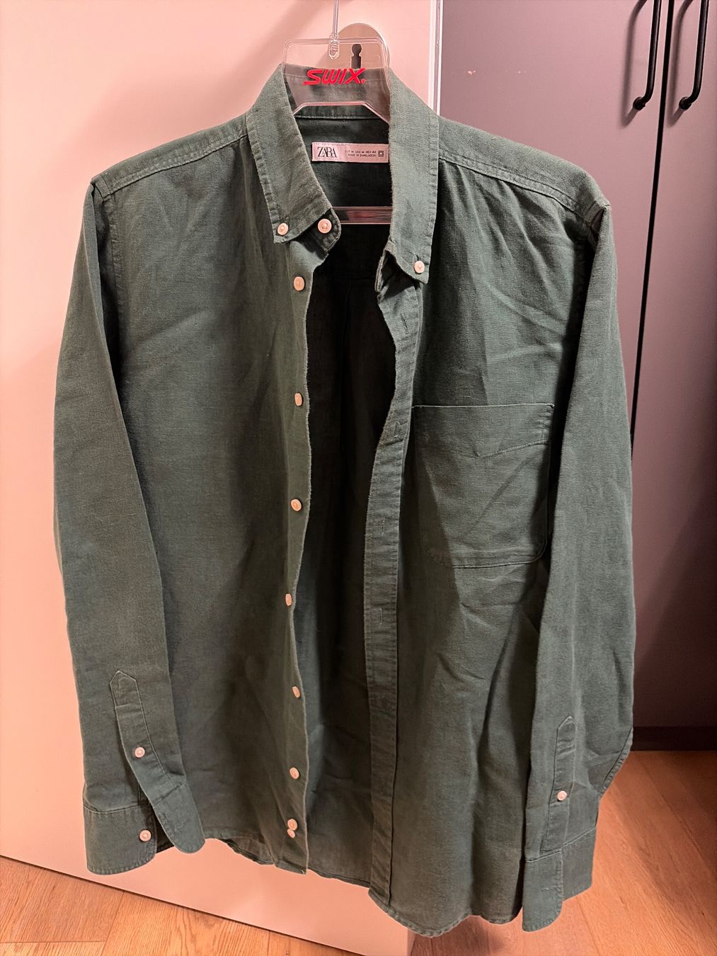 Zara Hosen: Set bestehend aus Zara Stoffhose und Zara Leinenhemd – Gebraucht aus Pontresina von dav_qr2s 3