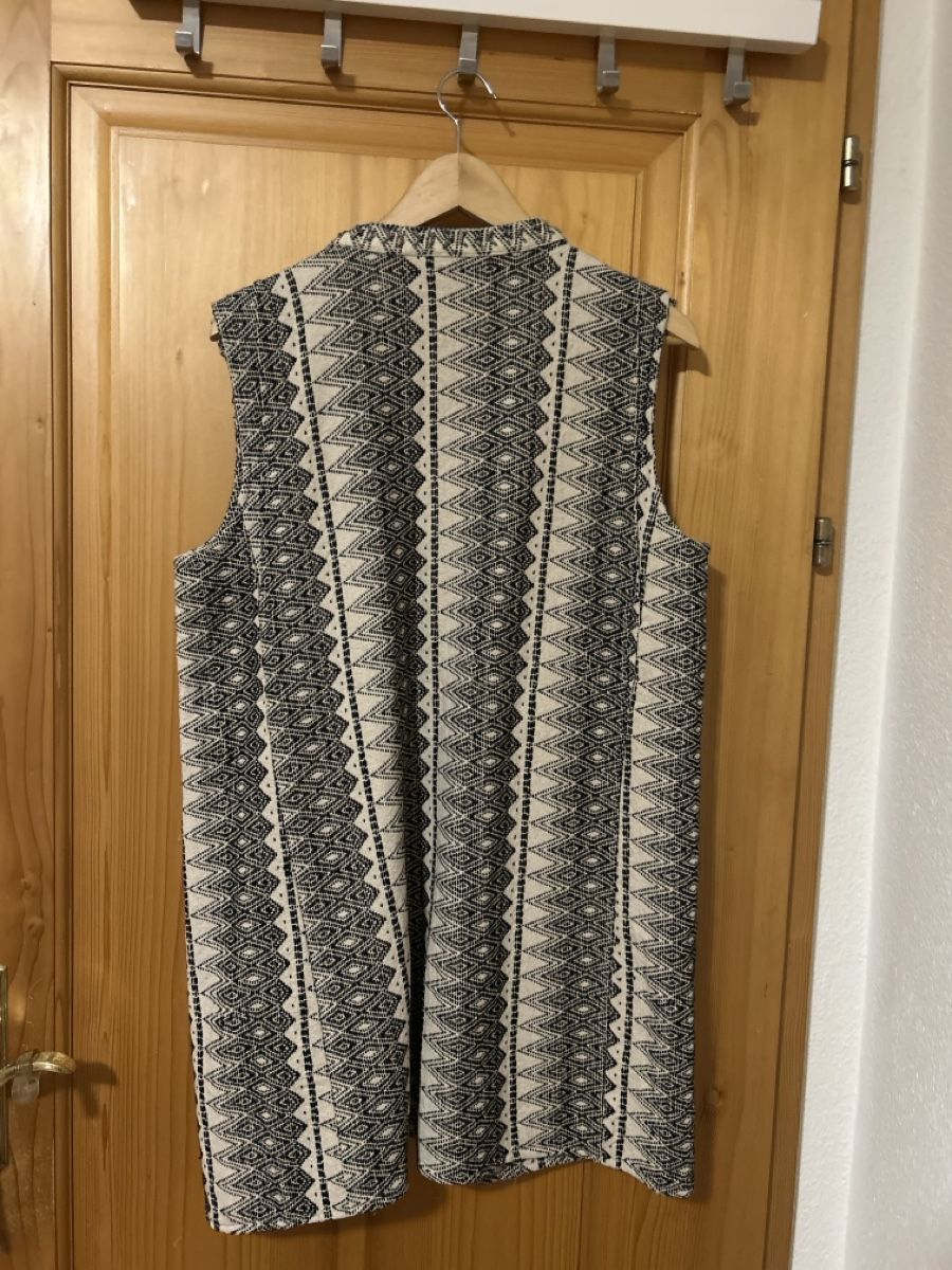 Gilet & Giacche senza maniche: Gilet, Veste, ethno muster – Nuovo (secondo la descrizione) da Baden venduto da ste_h2z5 1