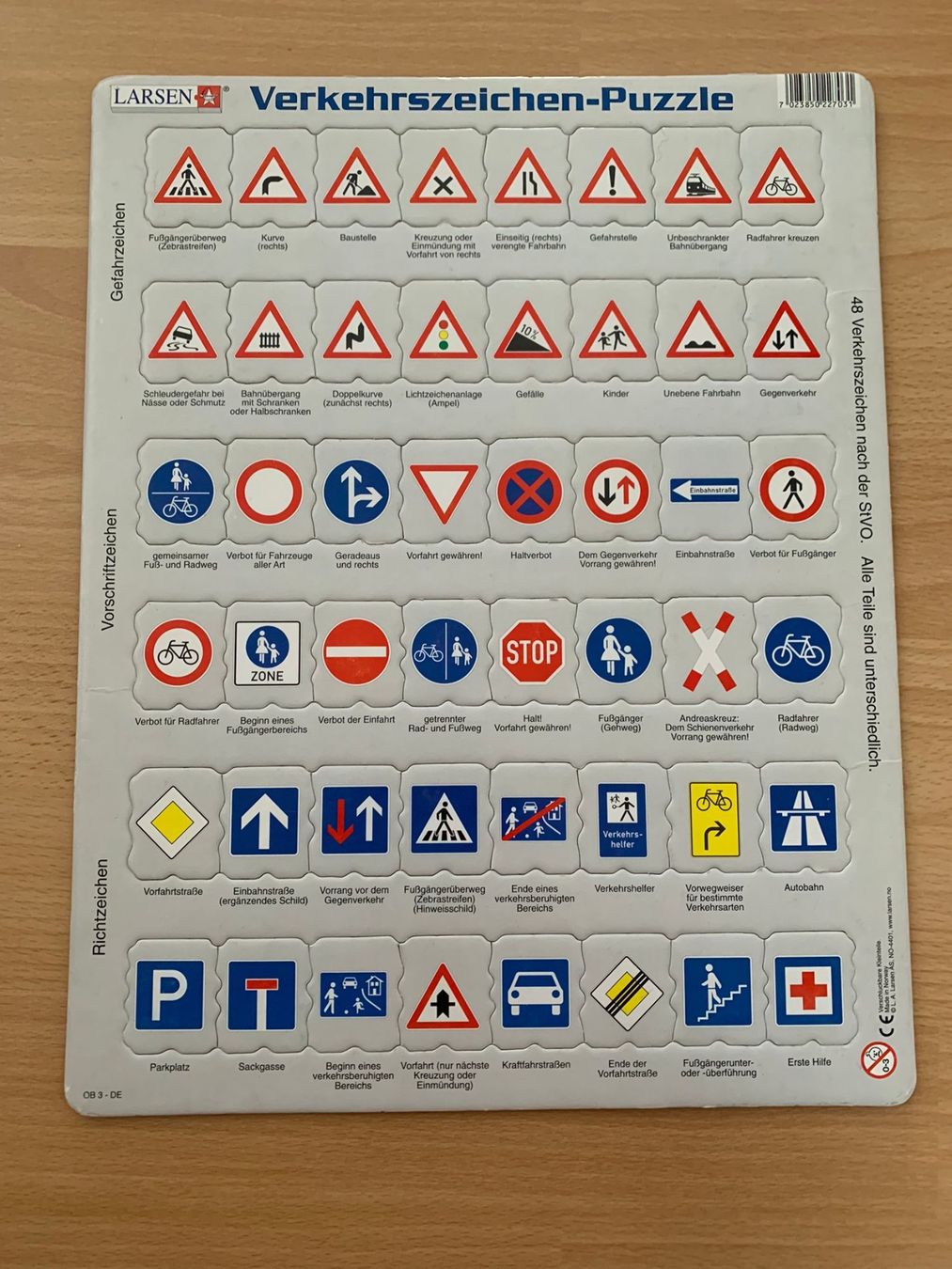 Puzzle: Verkehrszeichen-Puzzle, neu – Nuovo e nell'imballaggio originale da Hünenberg See venduto da spartakus02