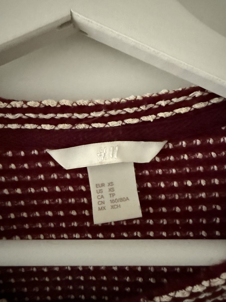 Pullover & Sweatshirts: Weicher Pullover – Gebraucht aus Luzern von vivientth 1