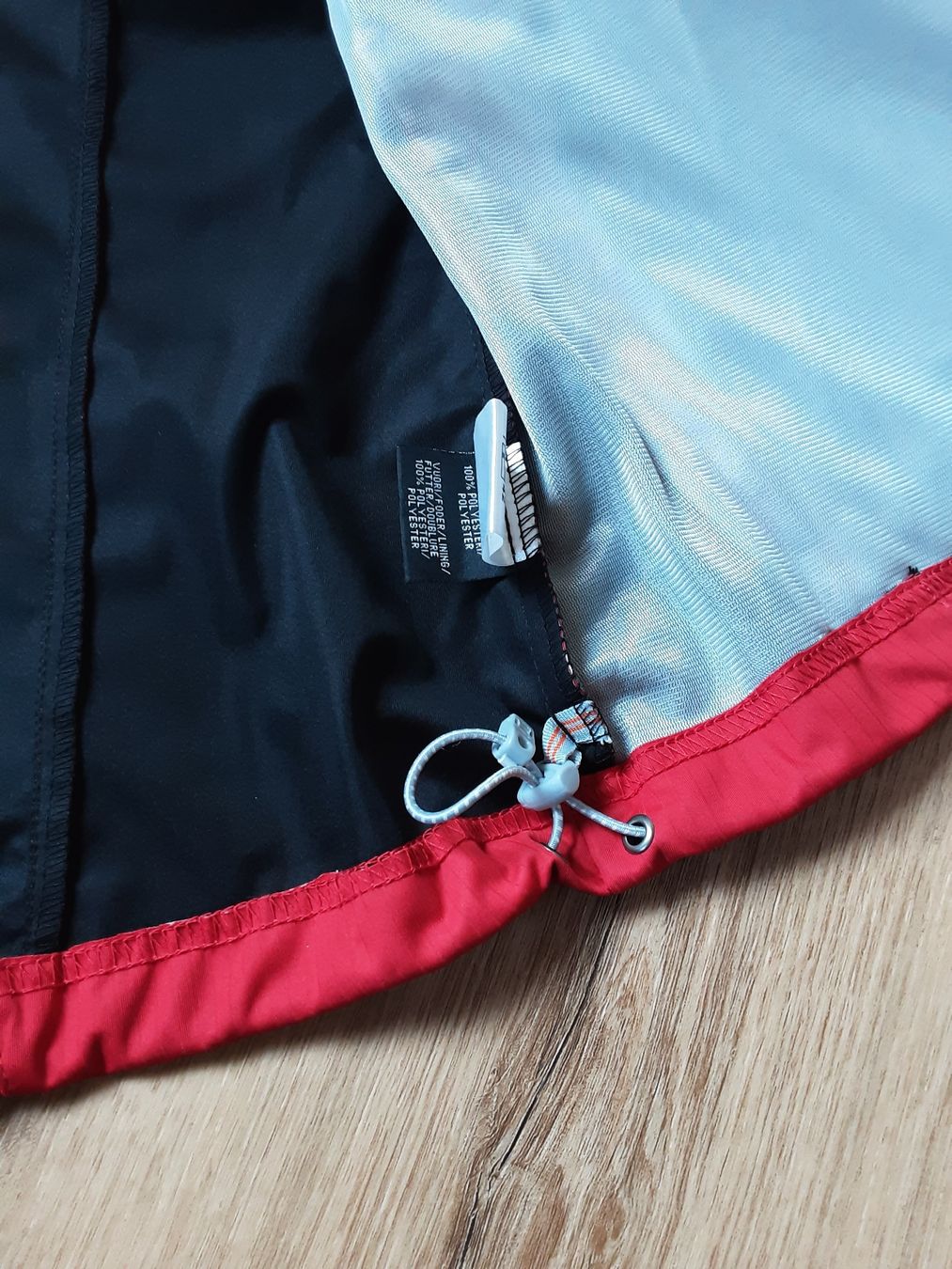 Jacken: Leichte Softshelljacke, Rot, Grösse 42 – Gebraucht aus Altdorf UR von Brandli 4