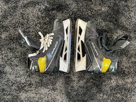 Bauer Supreme Ultrasonic Goalie-Schlittschuh, Grösse 8.5 EE
