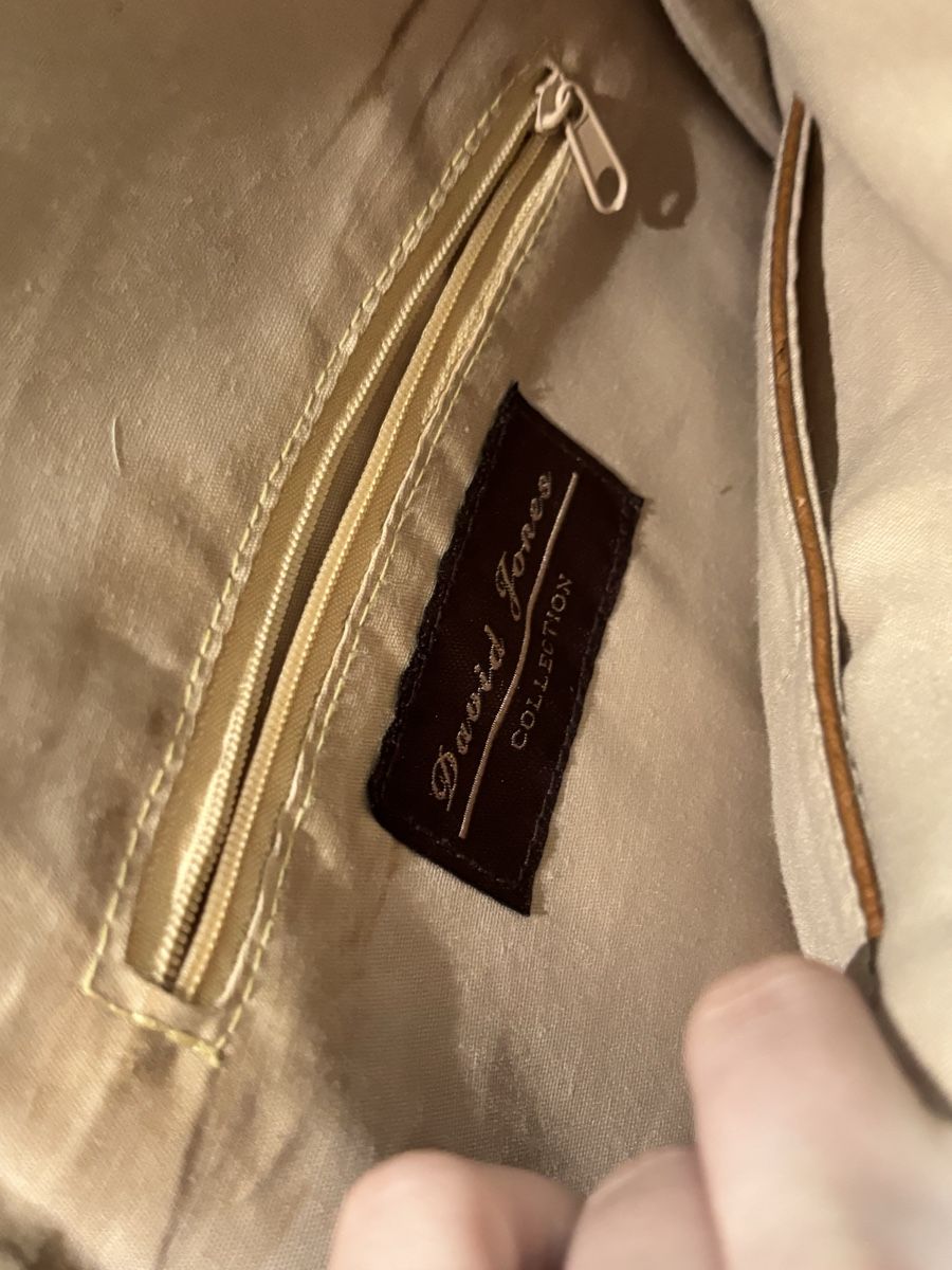 Zaini: David Jones Backpack Brown Leather Convertible Used – Usato da La Chaux-de-Fonds venduto da joa_jk5g 2