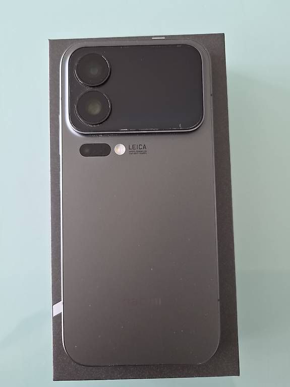 Xiaomi Telefoni cellulari / Smartphones: Xiaomi 17Pro 1TB schwarz – Usato da Murten venduto da Emancarena 3