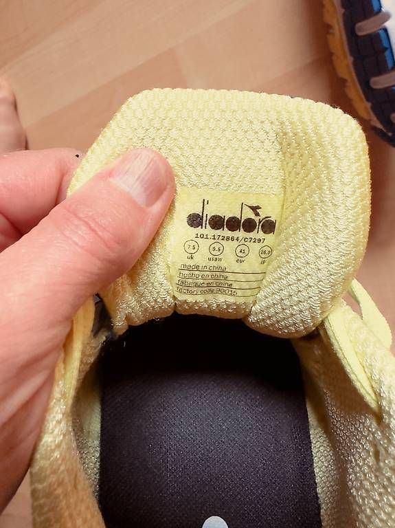 Diadora Scarpe da donna: Diadora Schuhe – Nuovo (secondo la descrizione) da Riedikon venduto da Surfgirl0 2