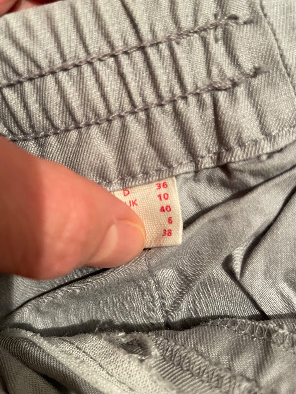 Esprit Pantaloni: Sommerhose von Esprit, Grösse 36 – Usato da Haslen AI venduto da s176 4