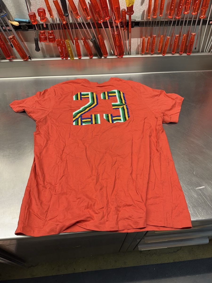 Jordan T-shirt: Jordan T-Shirt rot – Usato da Schwende venduto da weesli 2
