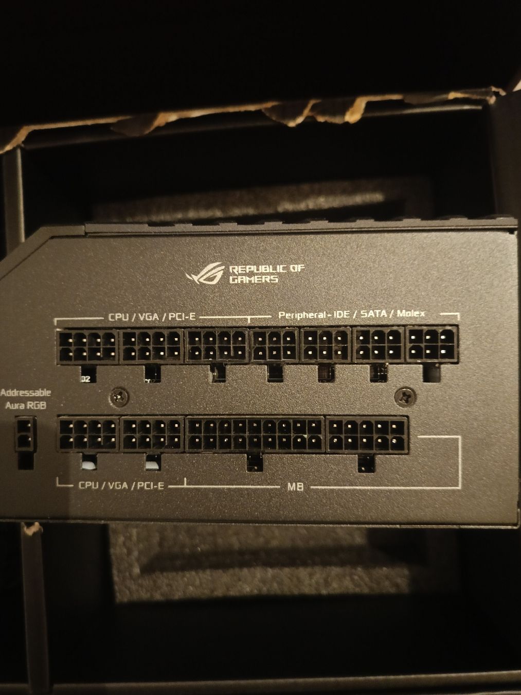 Componenti elettronici: Alimentation rog thor 850 platinium – Usato da Plan-les-Ouates venduto da Mathias_c 2